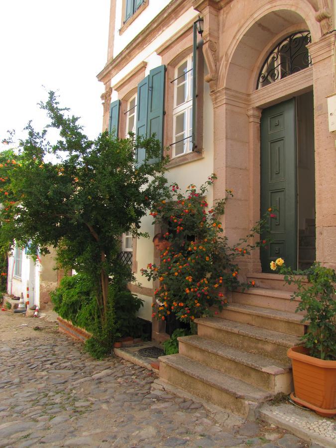 Eolos House Cunda Аявали Екстериор снимка